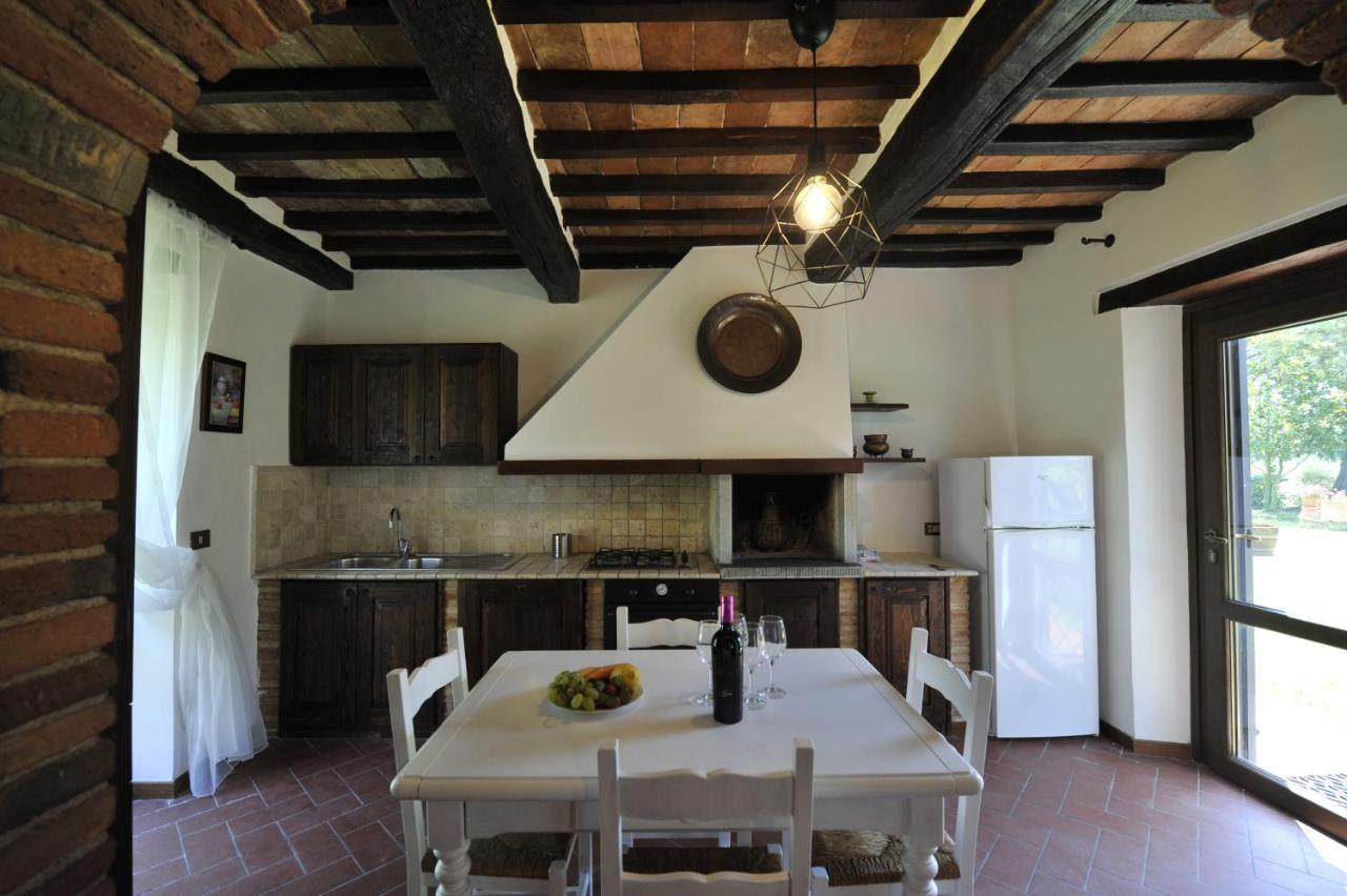 La Casa Colonica Villa Tuoro sul Trasimeno Ngoại thất bức ảnh